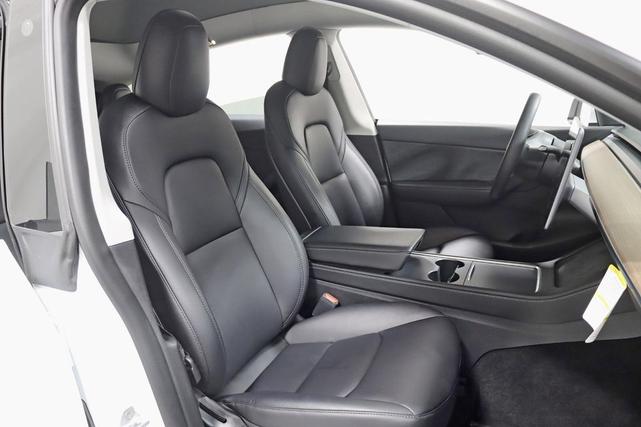 Photo of 2021 Pearl White Multi-Coat Tesla Model Y