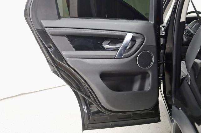 Photo of 2020 Narvik Black Land Rover Discovery Sport