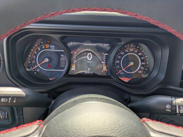 Photo of 2024 Granite Crystal Metallic Clearcoat Jeep Gladiator