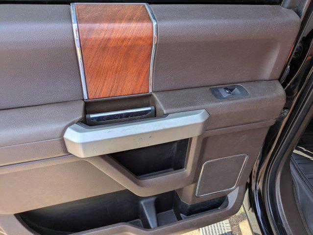Photo of 2020 Agate Black Metallic Ford F-250