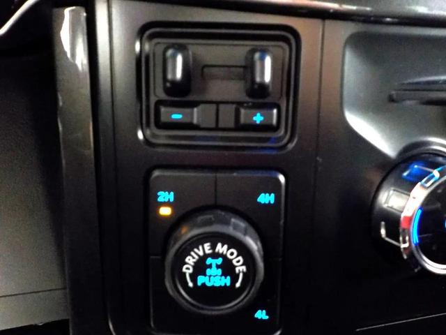 Photo of 2022 White Ford F-150