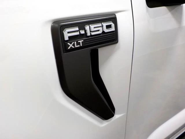 Photo of 2022 White Ford F-150