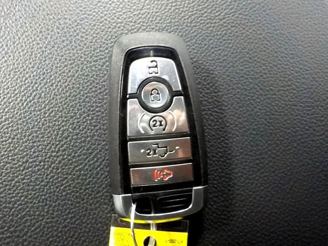 Photo of 2024 Blue Ford F-250