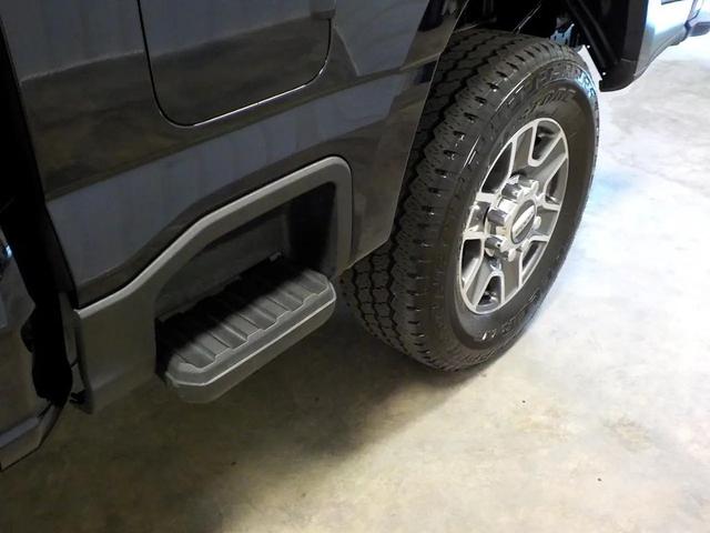 Photo of 2024 Blue Ford F-250