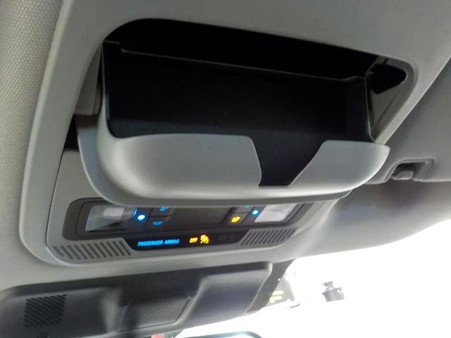 Photo of 2023 White Ford F-150