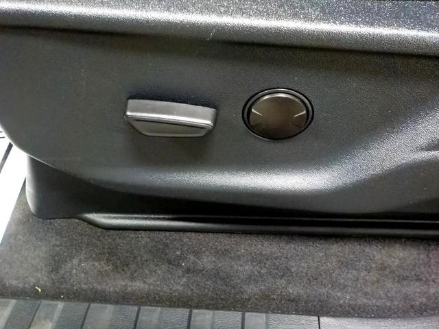 Photo of 2023 White Ford F-150
