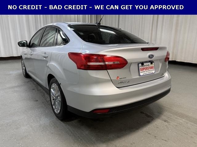 Photo of 2016 Ingot Silver Ford Focus