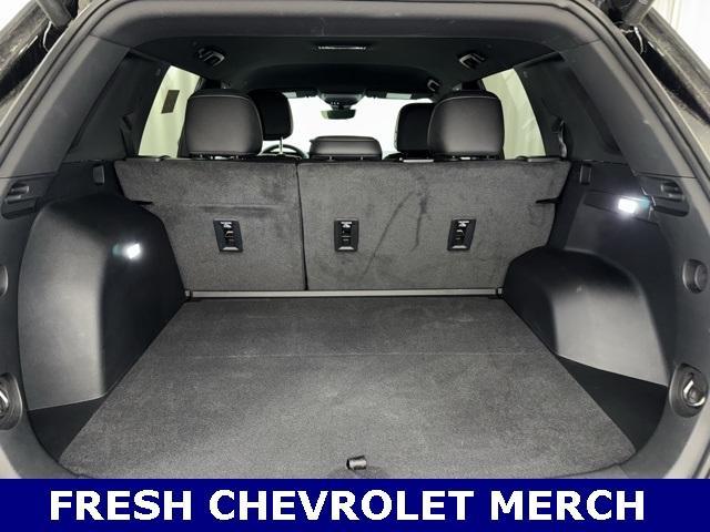 Photo of 2025 Mosaic Black Metallic Chevrolet Equinox