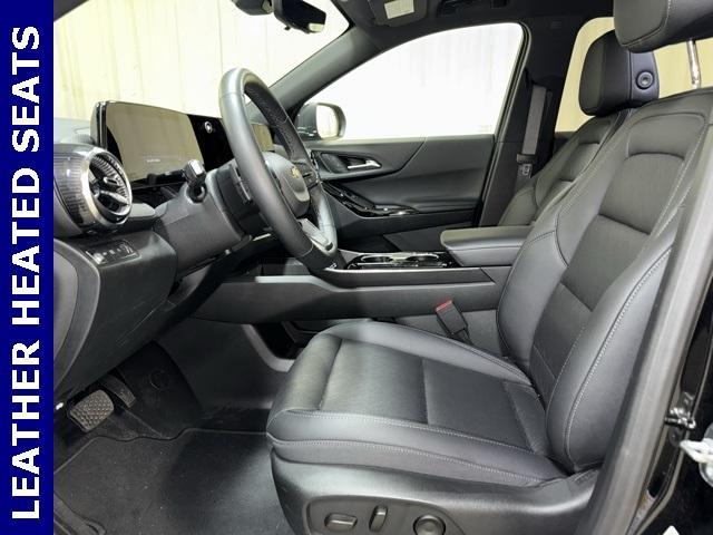 Photo of 2025 Mosaic Black Metallic Chevrolet Equinox