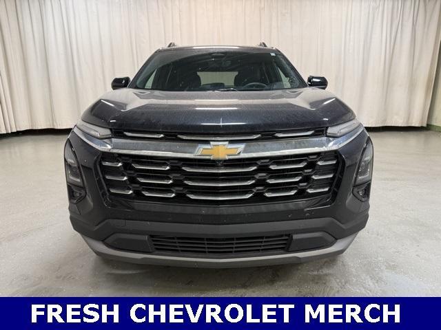 Photo of 2025 Mosaic Black Metallic Chevrolet Equinox