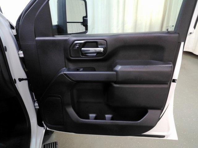 Photo of 2024 Summit White Chevrolet Silverado 3500