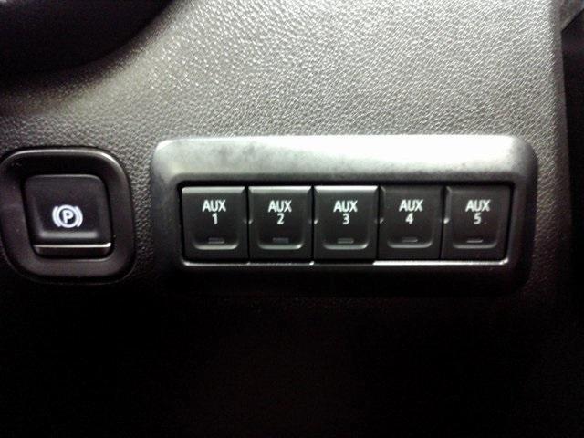Photo of 2024 Summit White Chevrolet Silverado 3500
