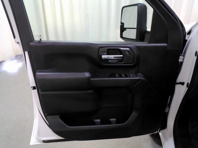 Photo of 2024 Summit White Chevrolet Silverado 3500
