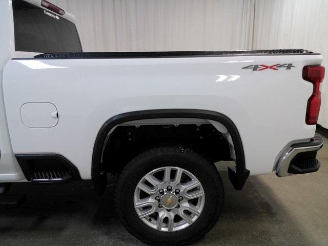 Photo of 2024 Summit White Chevrolet Silverado 3500