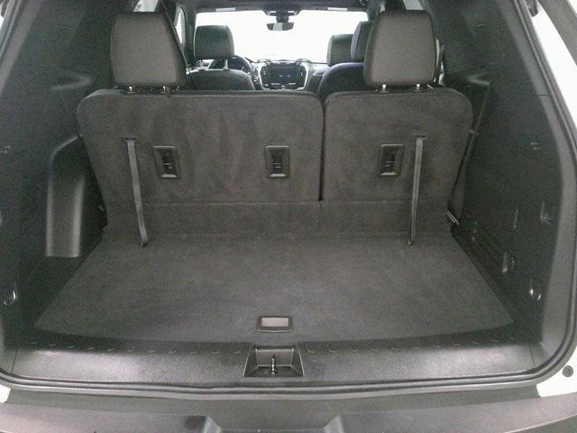 Photo of 2023 Summit White Chevrolet Traverse