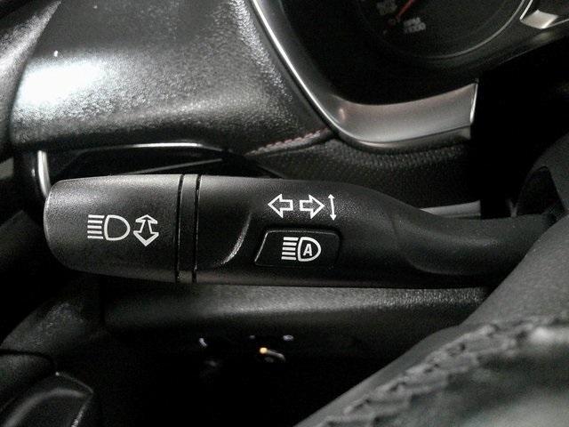 Photo of 2023 Summit White Chevrolet Traverse