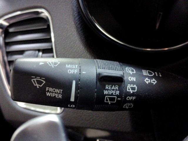 Photo of 2015 Granite Crystal Clearcoat Metallic Dodge Durango