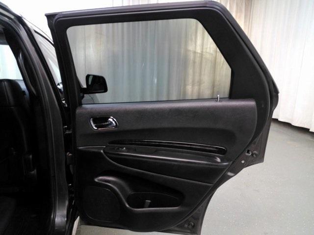 Photo of 2015 Granite Crystal Clearcoat Metallic Dodge Durango