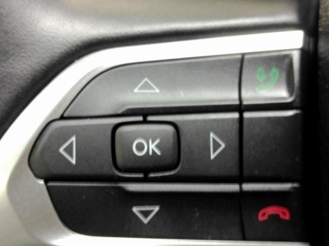 Photo of 2022 Redline Pearlcoat Jeep Compass