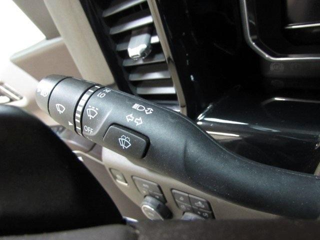 Photo of 2024 Iridescent Pearl Tricoat Chevrolet Silverado 1500