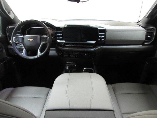 Photo of 2024 Iridescent Pearl Tricoat Chevrolet Silverado 1500