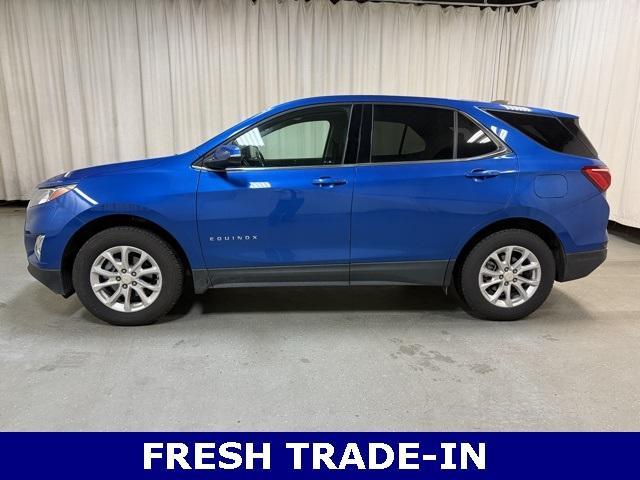 Photo of 2019 Kinetic Blue Chevrolet Equinox