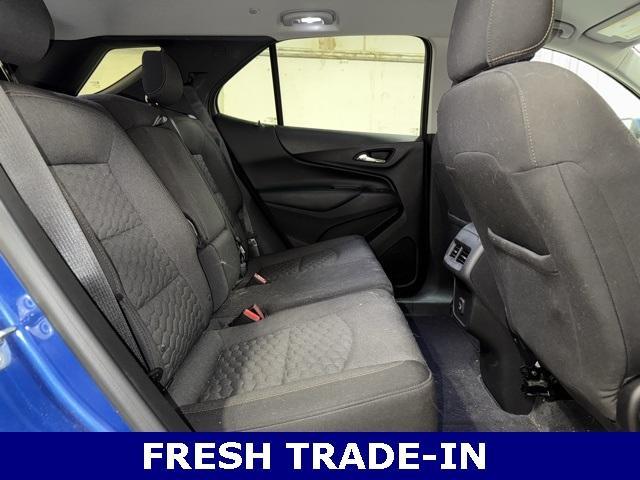 Photo of 2019 Kinetic Blue Chevrolet Equinox