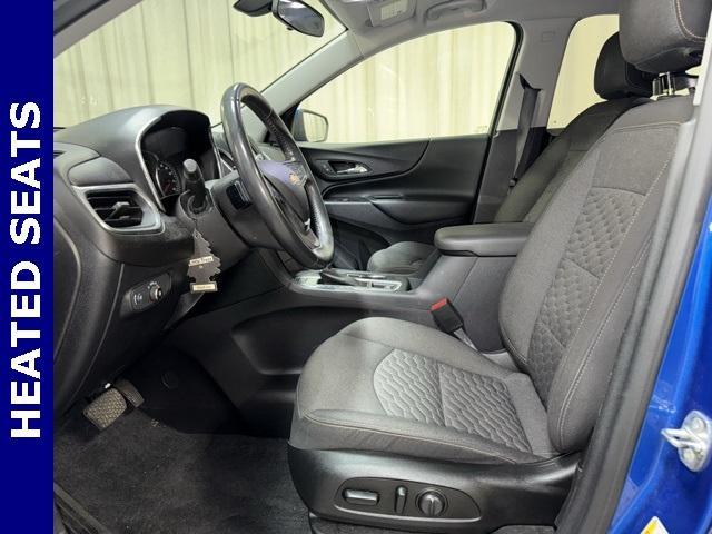 Photo of 2019 Kinetic Blue Chevrolet Equinox