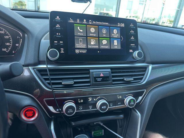 Photo of 2020 Lunar Silver Metallic Honda Accord