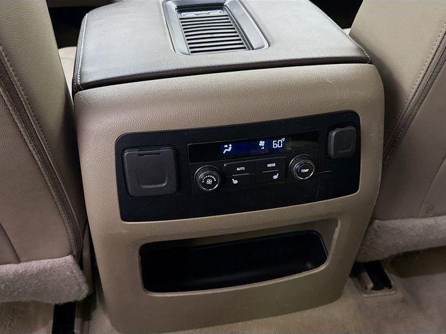 Photo of 2020 Summit White Chevrolet Tahoe