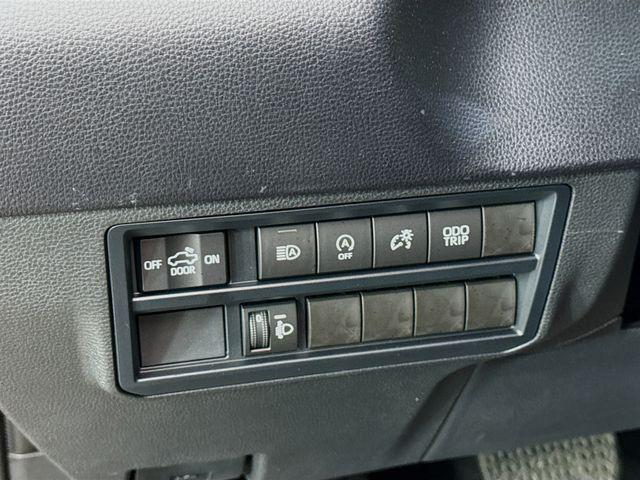 Photo of 2023 Midnight Black Metallic Toyota Tundra