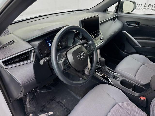 Photo of 2024 White Toyota Corolla Hybrid