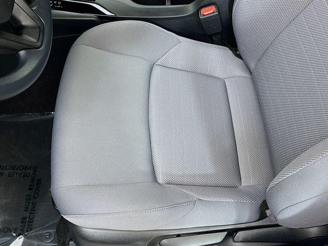 Photo of 2024 White Toyota Corolla Hybrid