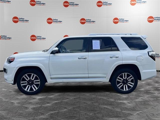 Photo of 2019 Blizzard Pearl Toyota 4Runner