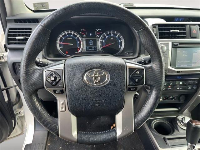 Photo of 2019 Blizzard Pearl Toyota 4Runner