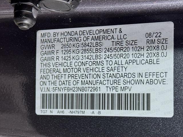 Photo of 2022 Sonic Gray Pearl Honda Pilot