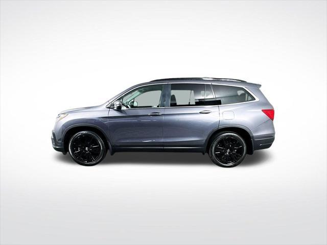 Photo of 2022 Sonic Gray Pearl Honda Pilot