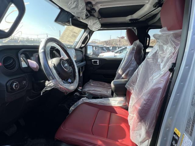 Photo of 2024 Silver Zynith Clearcoat Jeep Wrangler