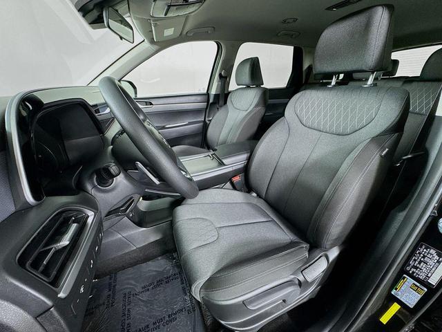 Photo of 2022 Abyss Black Pearl Hyundai PALISADE