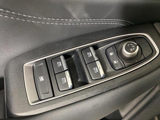 Photo of 2025 Autumn Green Metallic Subaru Outback