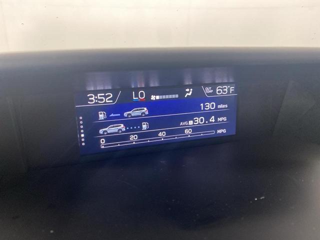 Photo of 2024 Crystal White Pearl Subaru Forester