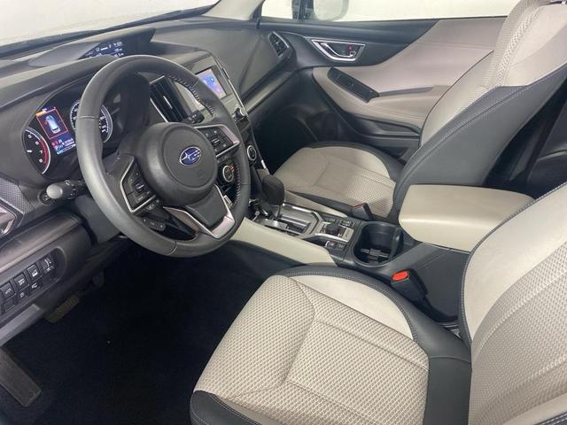 Photo of 2024 Crystal White Pearl Subaru Forester