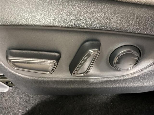 Photo of 2022 Magnetic Gray Metallic Toyota RAV4
