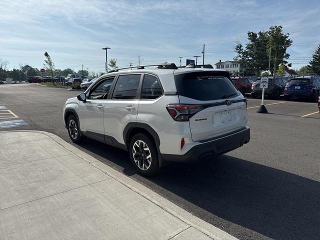 Photo of 2025 Crystal White Pearl Subaru Forester