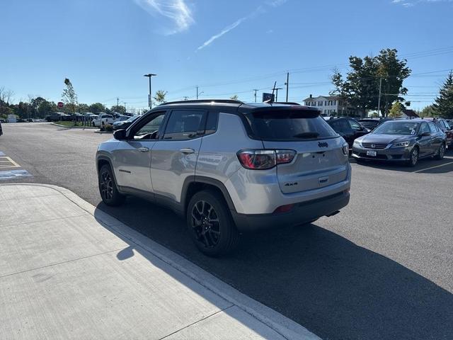 Photo of 2022 Billet Silver Metallic Clearcoat Jeep Compass