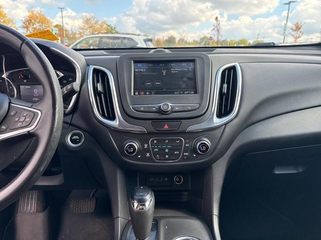 Photo of 2019 Kinetic Blue Chevrolet Equinox