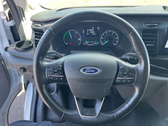 Photo of 2022 Oxford White Ford Transit-350