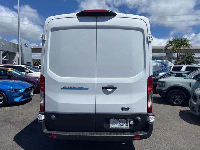 Photo of 2022 Oxford White Ford Transit-350