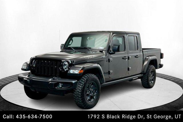 Photo of 2023 Granite Crystal Metallic Clearcoat Jeep Gladiator