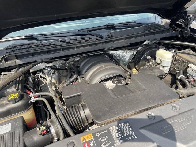 Photo of 2016 Black Chevrolet Silverado 1500